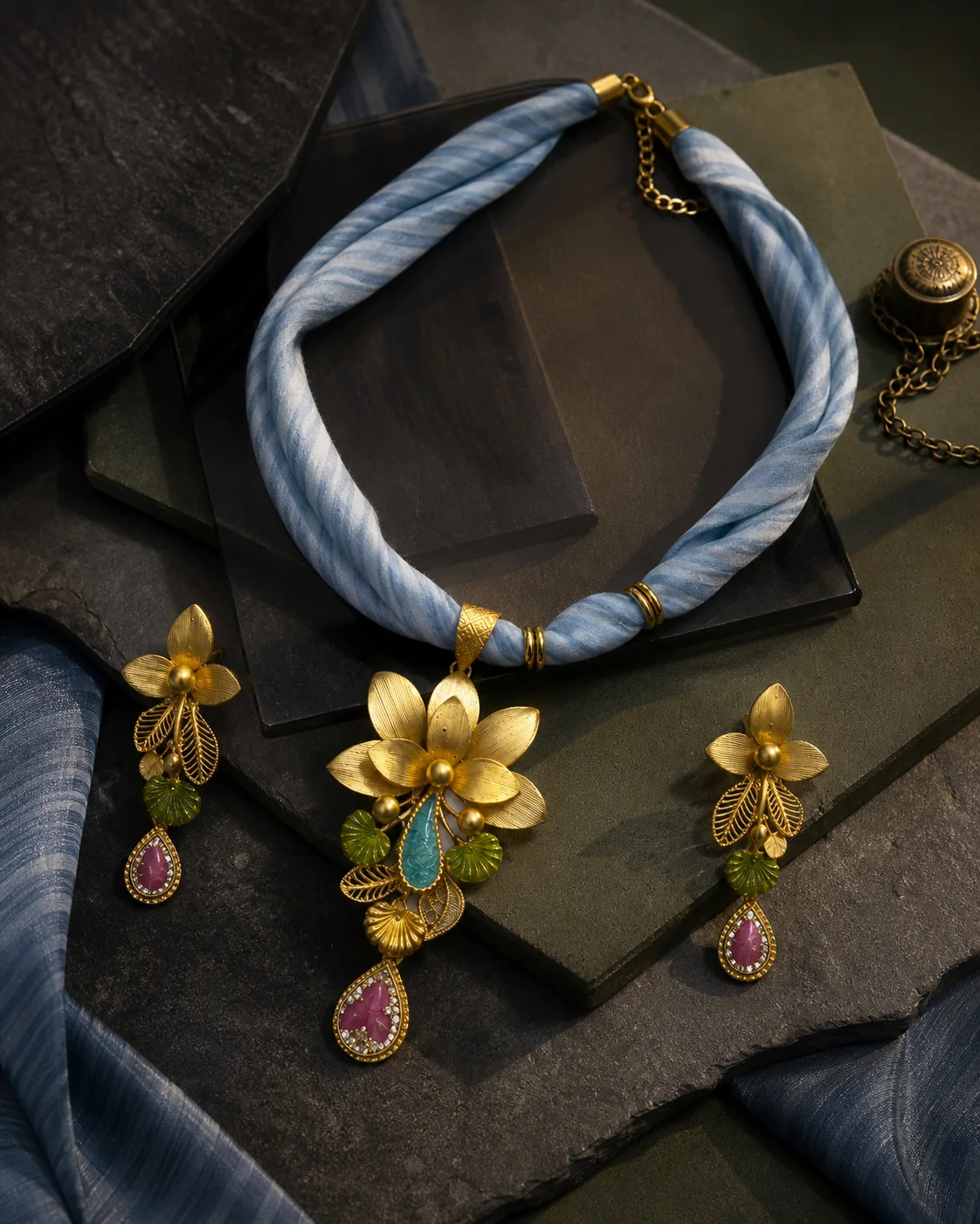925 silver flower pendant full set with slate-blue cord