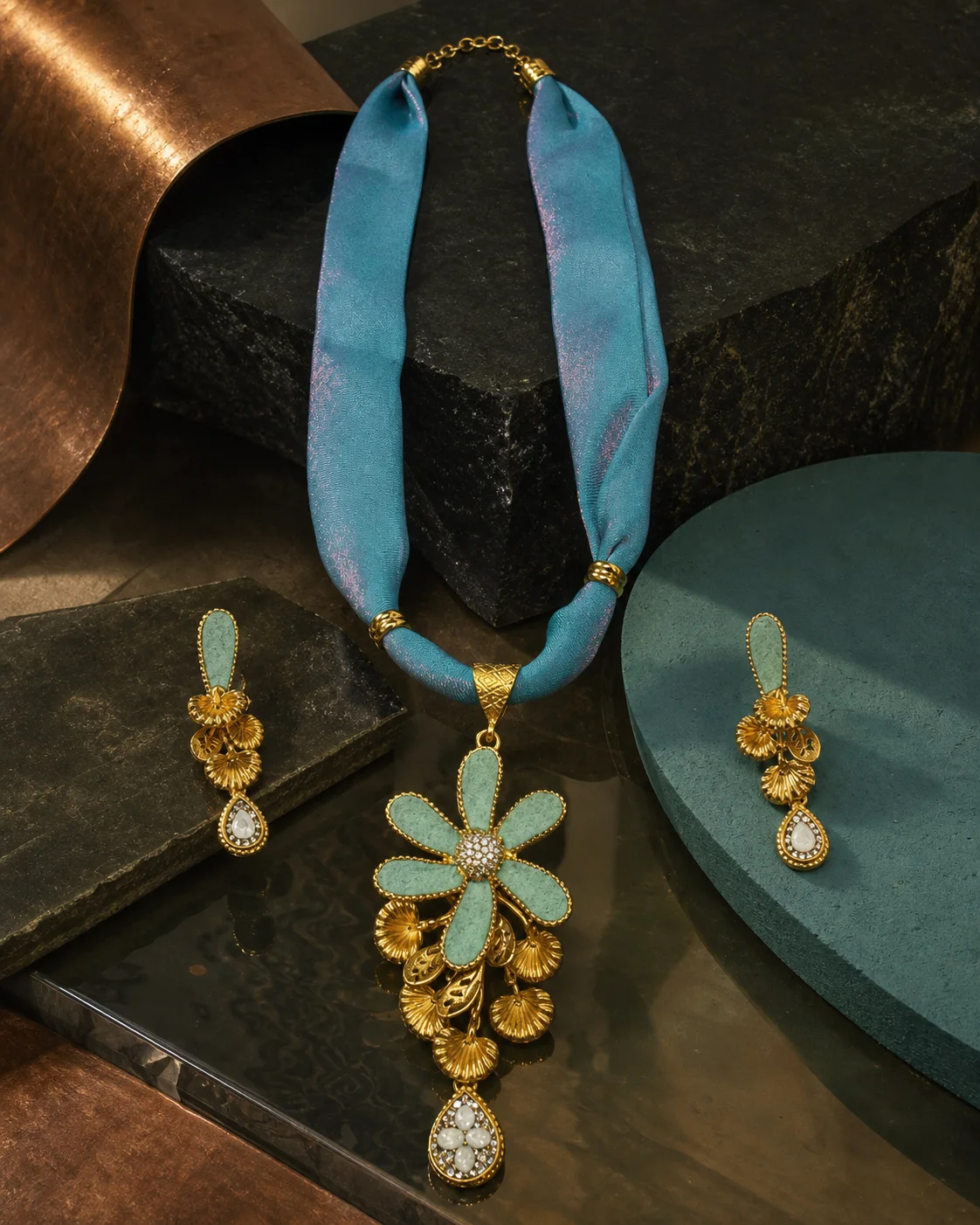 925 silver white floral pendant full set with turquoise cord